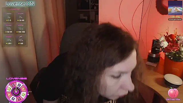 Snapshot of JohansonKatie chatting on February 2025 08:04:02 PM JohansonKatie online show from February 2025 08:04:02 PM