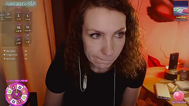 Snapshot of JohansonKatie chatting on February 2025 04:24:02 PM JohansonKatie online show from February 2025 04:24:02 PM