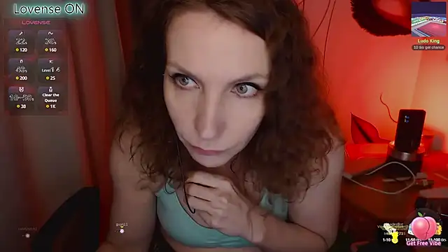 Snapshot of JohansonKatie chatting on March 2025 12:09:02 AM JohansonKatie online show from March 2025 12:09:02 AM