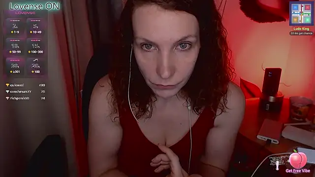 Snapshot of JohansonKatie chatting on March 2025 07:16:01 AM JohansonKatie online show from March 2025 07:16:01 AM