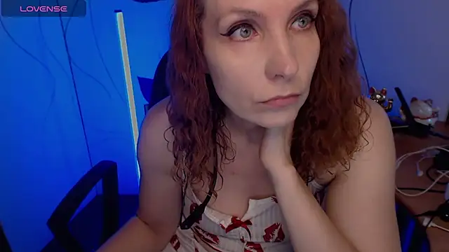 Snapshot of JohansonKatie chatting on September 2025 03:52:01 AM JohansonKatie online show from September 2025 03:52:01 AM