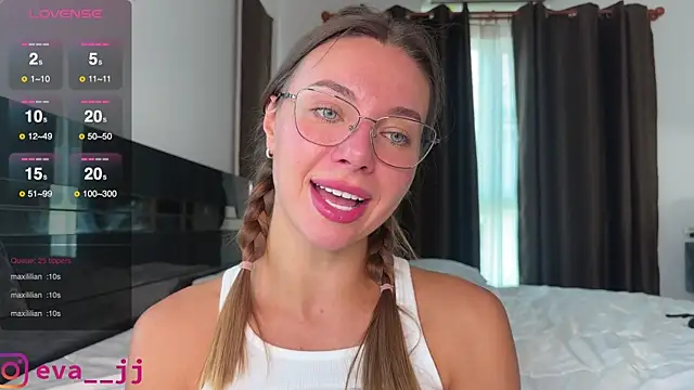 Eva JJ online show from March 2025 05:32:02 AM