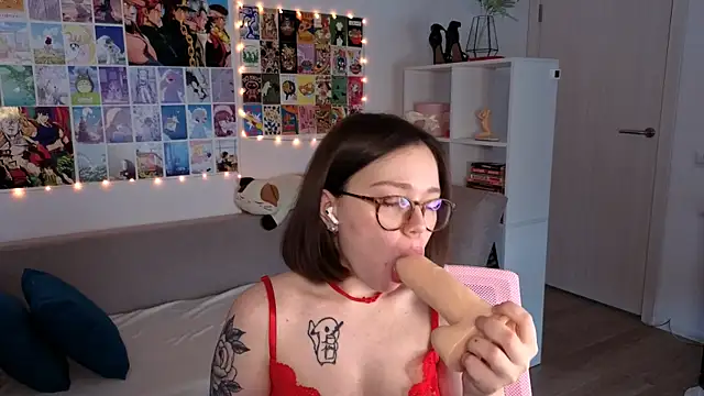 MilenaSaint online show from February 2025 08:48:02 AM