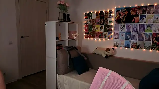 MilenaSaint online show from February 2025 03:01:02 AM