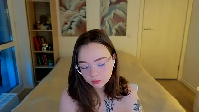 MilenaSaint online show from May 2026 03:35:01 AM
