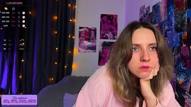 HotaruTomo online show from September 2025 03:39:01 PM