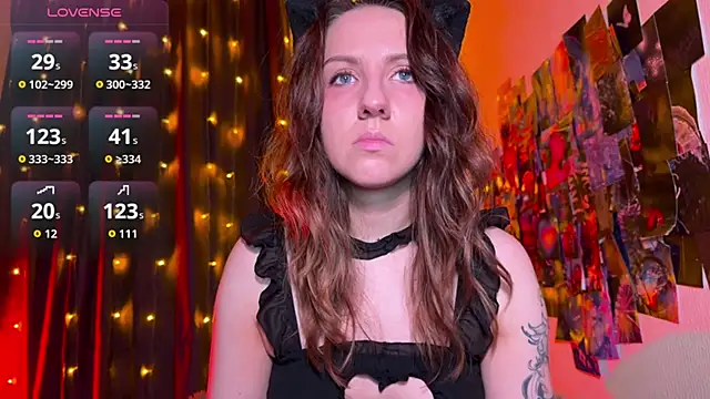 Snapshot of HotaruTomo chatting on February 2026 09:44:01 PM HotaruTomo online show from February 2026 09:44:01 PM