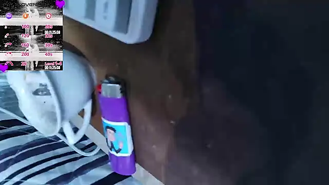 Snapshot of ElfGrey chatting on October 2025 04:41:02 AM ElfGrey online show from October 2025 04:41:02 AM