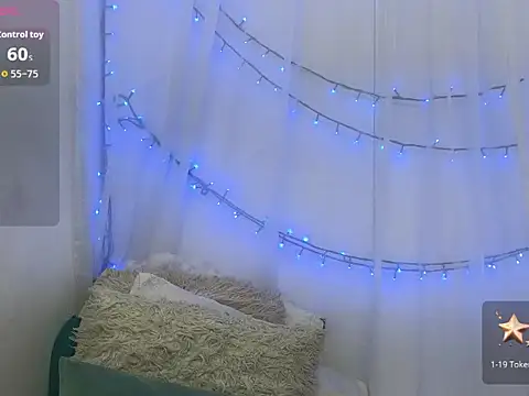 ninaa fox online show from June 2026 05:06:02 PM