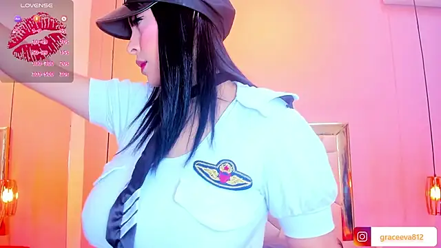 Snapshot of Eva_Grace_ chatting on November 2025 02:10:02 AM Eva Grace online show from November 2025 02:10:02 AM