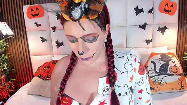 Snapshot of naughty_flower18 chatting on October 2025 10:37:01 PM naughty flower18 online show from October 2025 10:37:01 PM