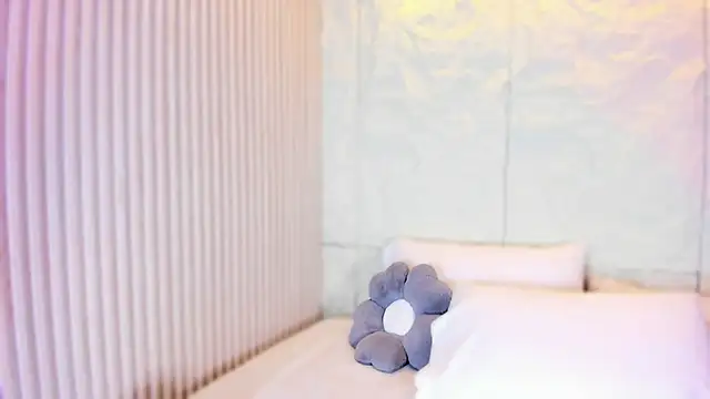 naughty flower18 online show from June 2026 07:07:02 PM