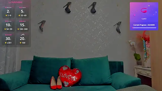 Snapshot of emilianna666 chatting on November 2025 12:05:02 PM emilianna666 online show from November 2025 12:05:02 PM