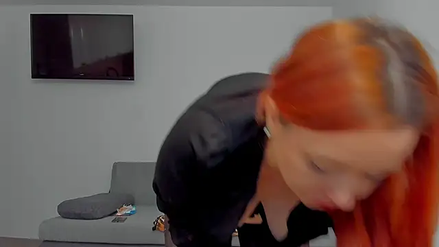 Snapshot of emilianna666 chatting on March 2026 01:03:01 PM emilianna666 online show from March 2026 01:03:01 PM