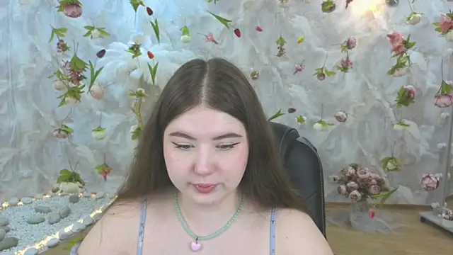 NicoleFoxery online show from May 2026 06:57:02 PM