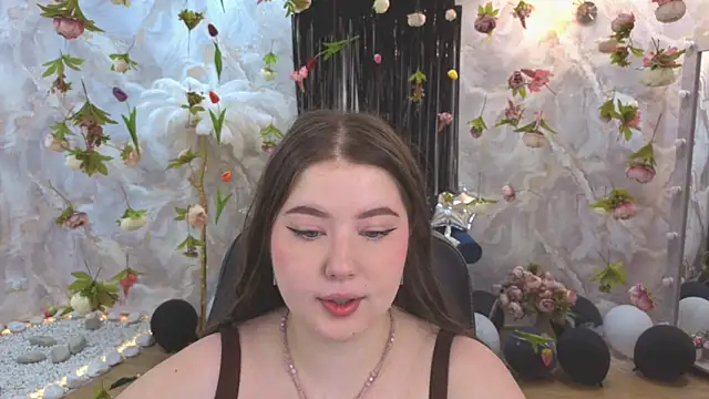 NicoleFoxery online show from July 2026 03:20:02 AM