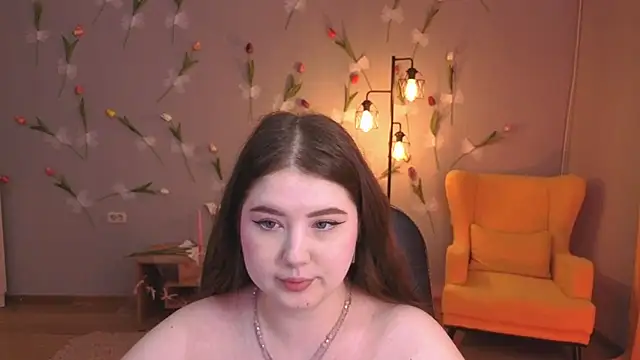 NicoleFoxery online show from July 2026 08:18:02 PM