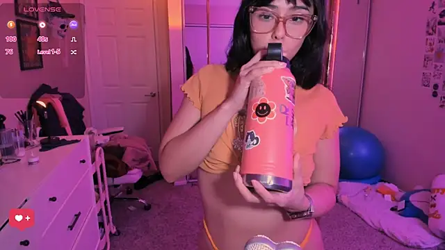 Evie-Luna online show from May 2026 03:55:02 AM