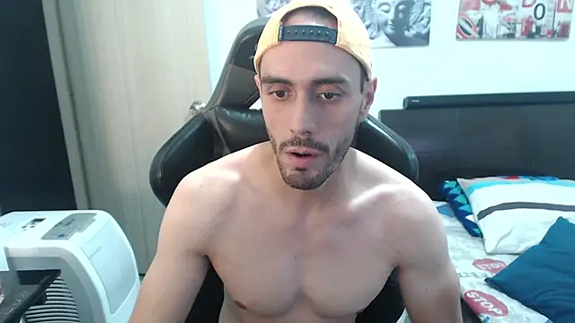 samuelgarcia  online show from December 2024 02:21:01 AM