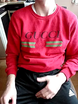 MlodyDres online show from February 2025 02:26:01 PM