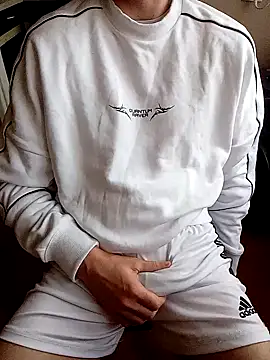 MlodyDres online show from February 2025 07:15:01 AM