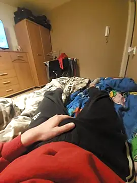 MlodyDres online show from February 2025 04:36:02 PM