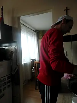 MlodyDres online show from October 2025 06:49:01 AM