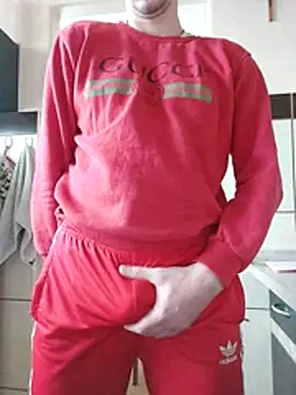 MlodyDres online show from October 2025 09:11:04 AM