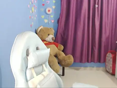 BOREAL MOON online show from February 2025 09:59:02 PM