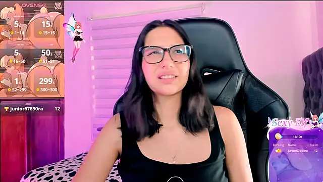 Luniverse online show from December 2024 08:57:02 PM