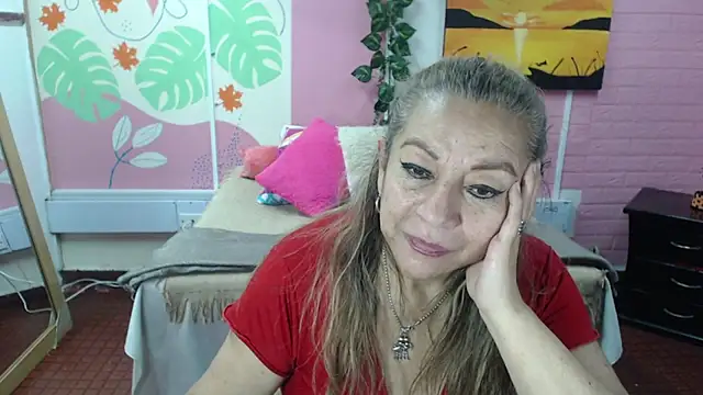 Snapshot of ZAMANTHA chatting on January 2025 08:43:02 PM ZAMANTHA online show from January 2025 08:43:02 PM