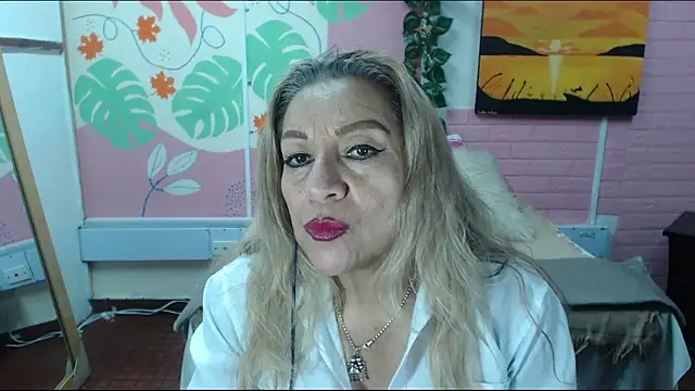 Snapshot of ZAMANTHA chatting on February 2025 09:03:02 PM ZAMANTHA online show from February 2025 09:03:02 PM