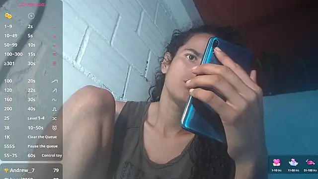 Snapshot of jasminne_ chatting on October 2025 05:00:01 PM jasminne online show from October 2025 05:00:01 PM