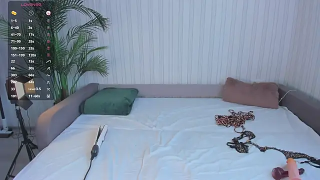 Snapshot of JesikaLooove chatting on June 2026 10:15:01 AM JesikaLooove online show from June 2026 10:15:01 AM