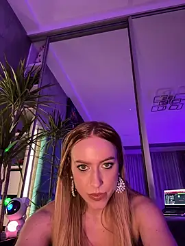 RockQueen A online show from March 2025 08:40:01 AM