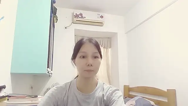 Snapshot of Asiannina chatting on September 2025 08:05:01 AM Asiannina online show from September 2025 08:05:01 AM