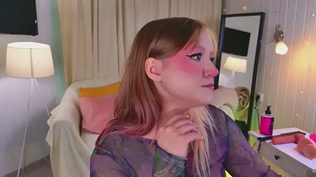 Crazy Wine online show from March 2026 10:20:01 PM