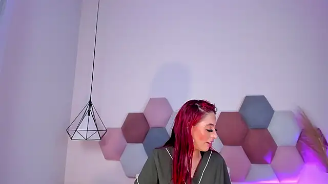 JupiteFox online show from October 2025 12:39:02 AM