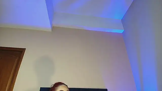 JupiteFox online show from June 2026 12:59:01 AM