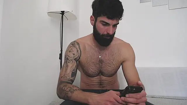 Verycutex online show from February 2025 09:11:01 AM