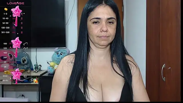 Snapshot of selena_ferri chatting on January 2025 10:08:02 PM selena ferri online show from January 2025 10:08:02 PM