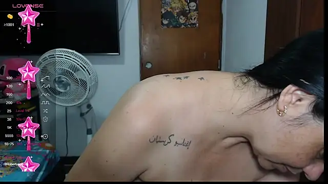 Snapshot of selena_ferri chatting on March 2025 05:20:01 AM selena ferri online show from March 2025 05:20:01 AM