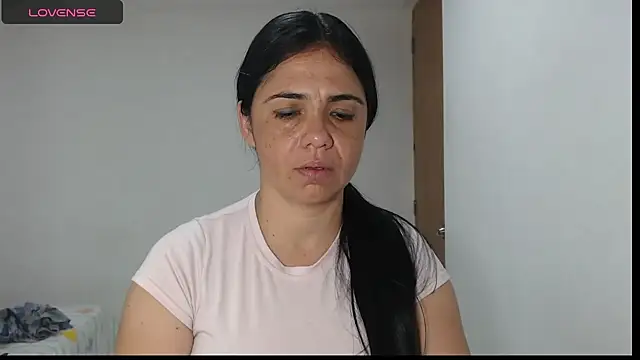 Snapshot of selena_ferri chatting on October 2025 08:42:01 PM selena ferri online show from October 2025 08:42:01 PM