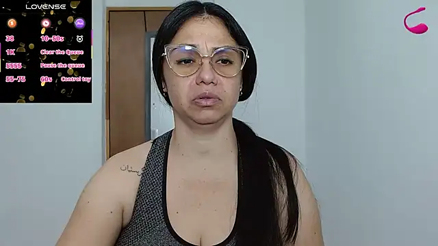 Snapshot of selena_ferri chatting on March 2026 07:50:01 PM selena ferri online show from March 2026 07:50:01 PM