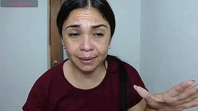 Snapshot of selena_ferri chatting on March 2026 10:48:01 PM selena ferri online show from March 2026 10:48:01 PM