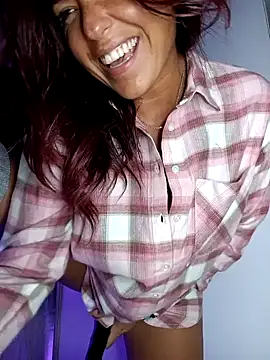 Snapshot of allyson22andy chatting on December 2024 07:12:01 PM allyson22andy online show from December 2024 07:12:01 PM