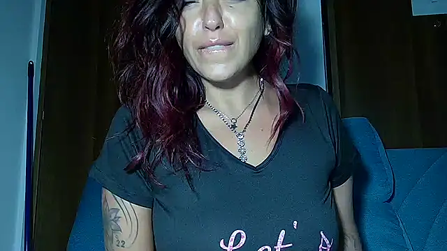 Snapshot of allyson22andy chatting on December 2024 09:40:02 PM allyson22andy online show from December 2024 09:40:02 PM