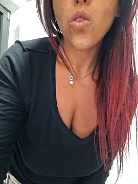 allyson22andy online show from November 2025 01:10:01 PM