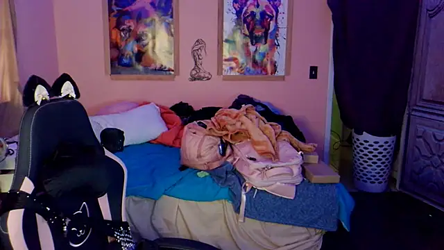 Snapshot of AsiaGoesPro chatting on November 2025 05:23:01 PM AsiaGoesPro online show from November 2025 05:23:01 PM