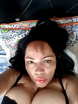NIKOLE1301 online show from December 2024 07:52:02 PM